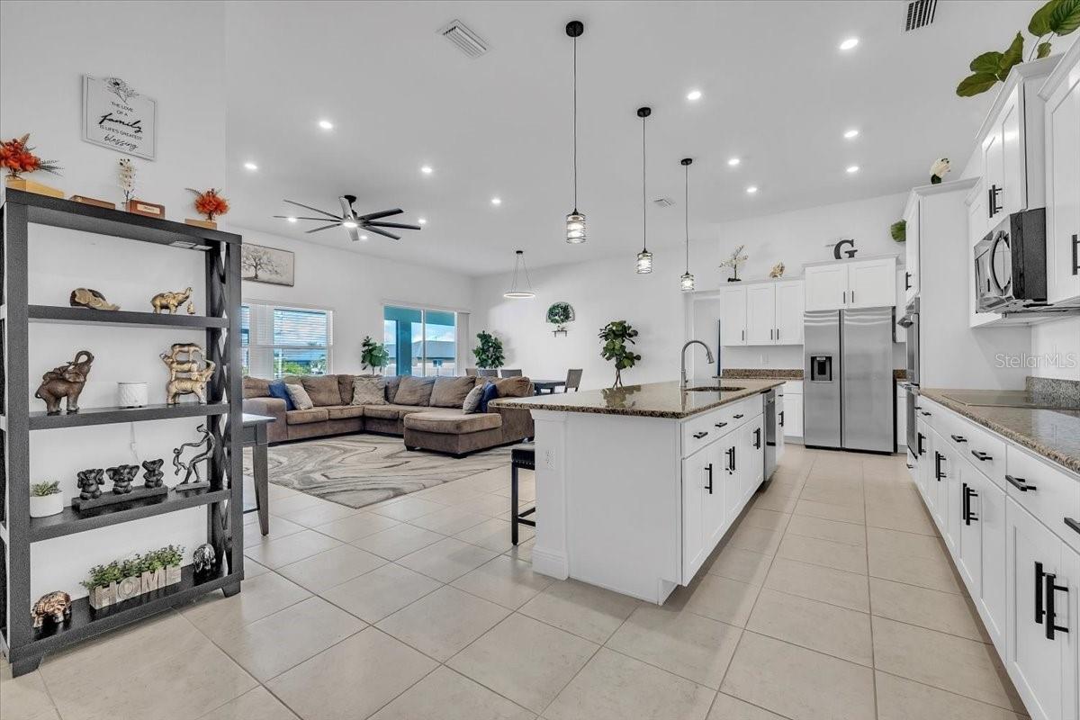 Image 5 of 44 For 2833 Gleason Parkway