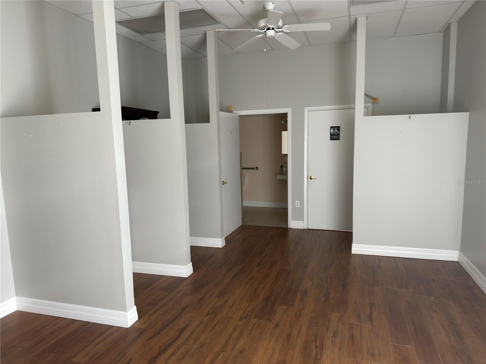 Image 5 of 8 For 3762 Tamiami Trail H