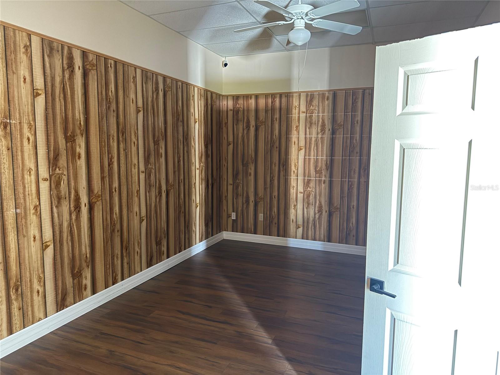 Image 8 of 8 For 3762 Tamiami Trail H