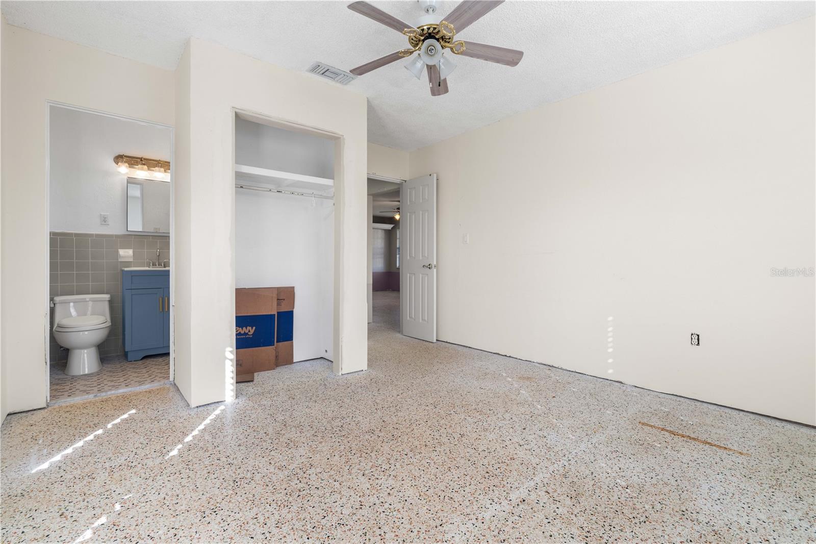 Image 28 of 42 For 3333 Wisteria Place