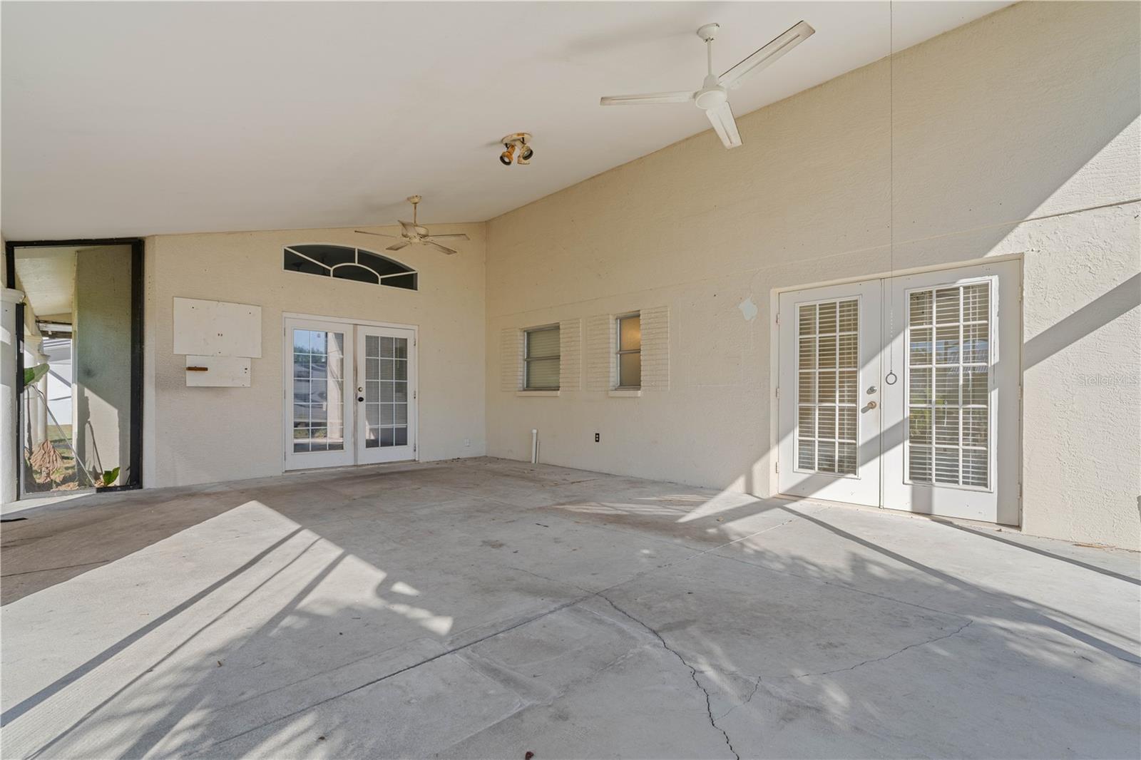 Image 32 of 42 For 3333 Wisteria Place