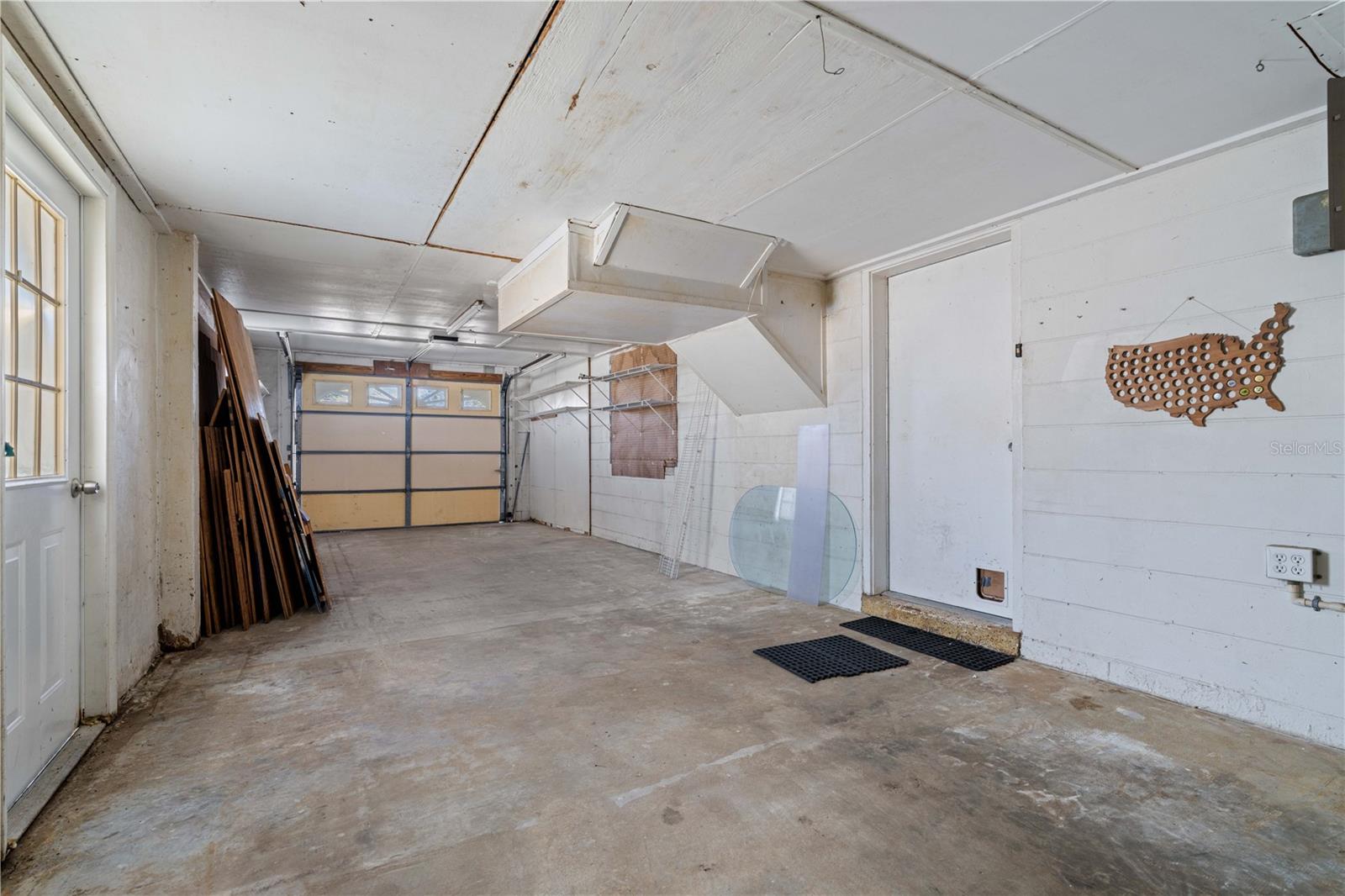 Image 33 of 42 For 3333 Wisteria Place