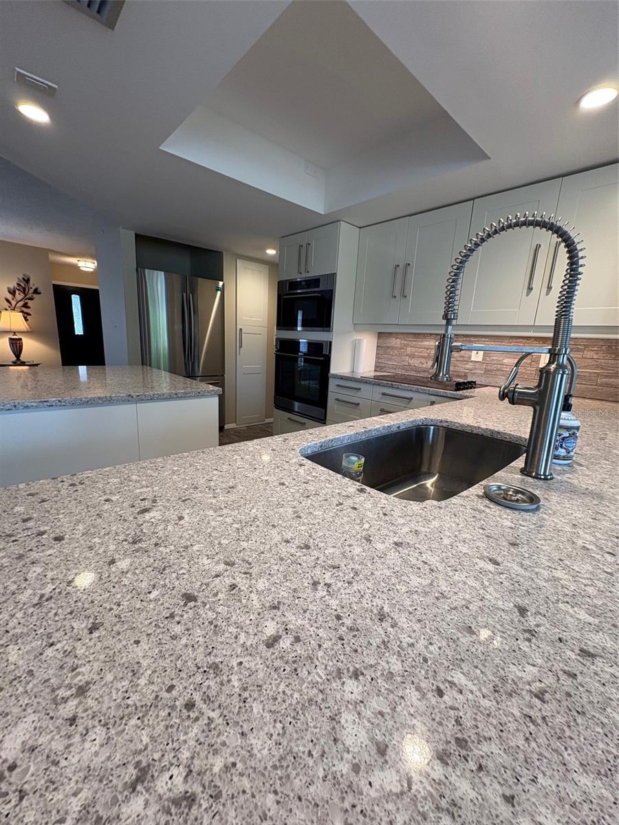 Image 21 of 55 For 947 Shasta Road