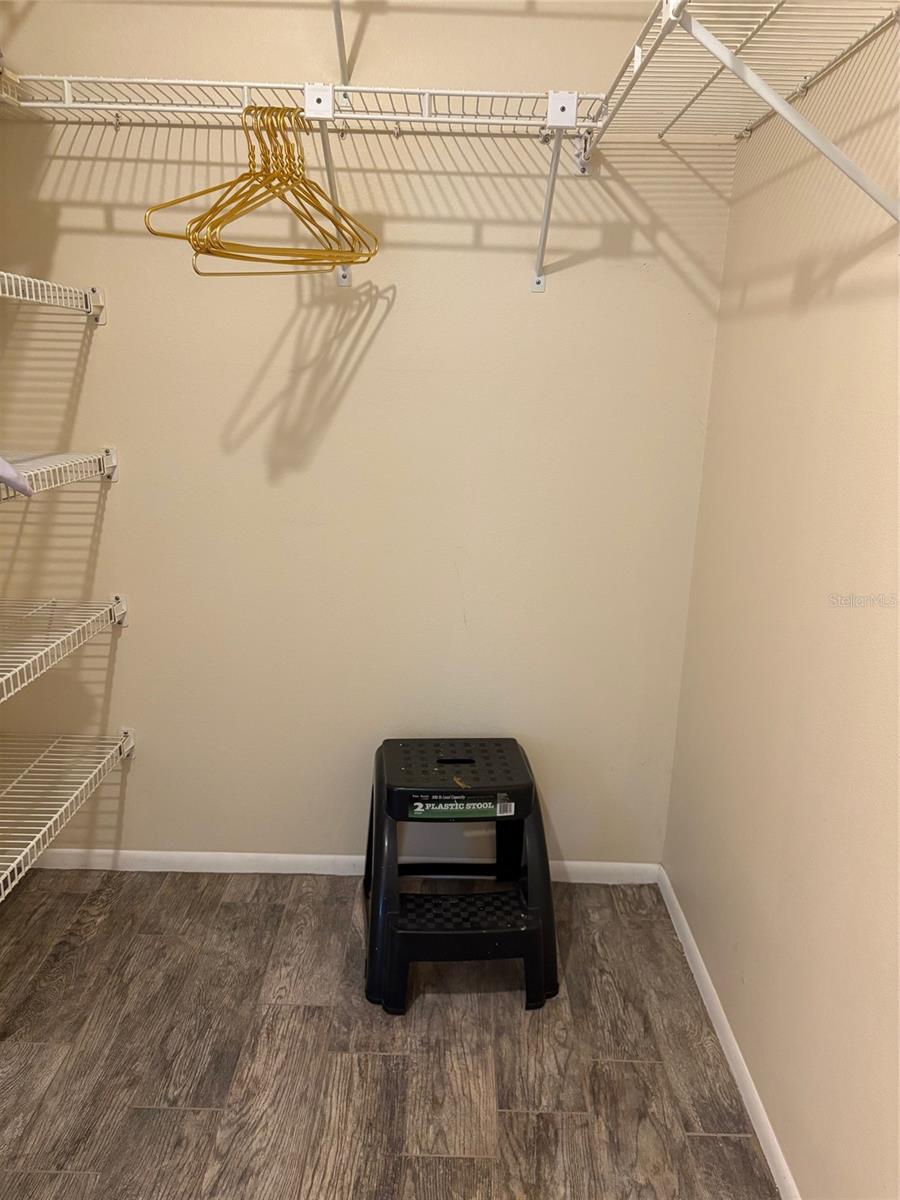 Image 50 of 55 For 947 Shasta Road