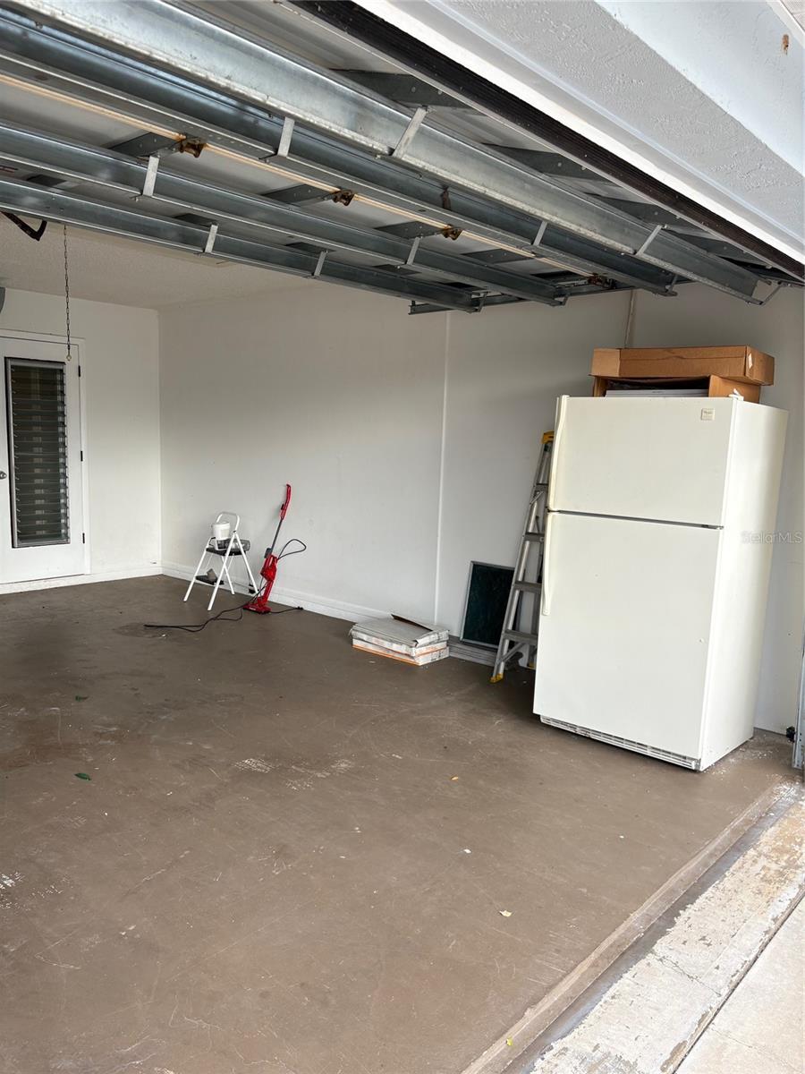 Image 54 of 55 For 947 Shasta Road