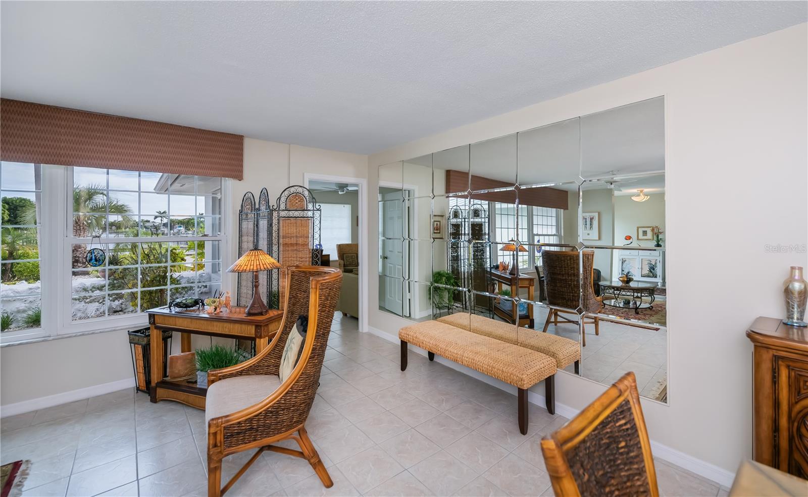 Image 24 of 83 For 641 Bal Harbor Boulevard