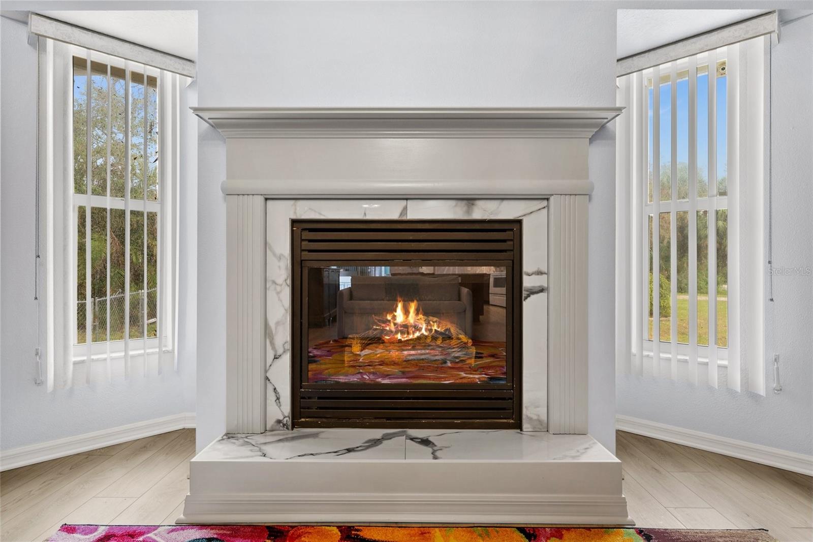 Image 17 of 39 For 840 Van Gogh Road