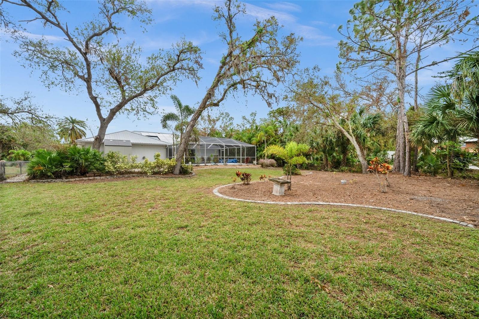 Image 37 of 39 For 840 Van Gogh Road