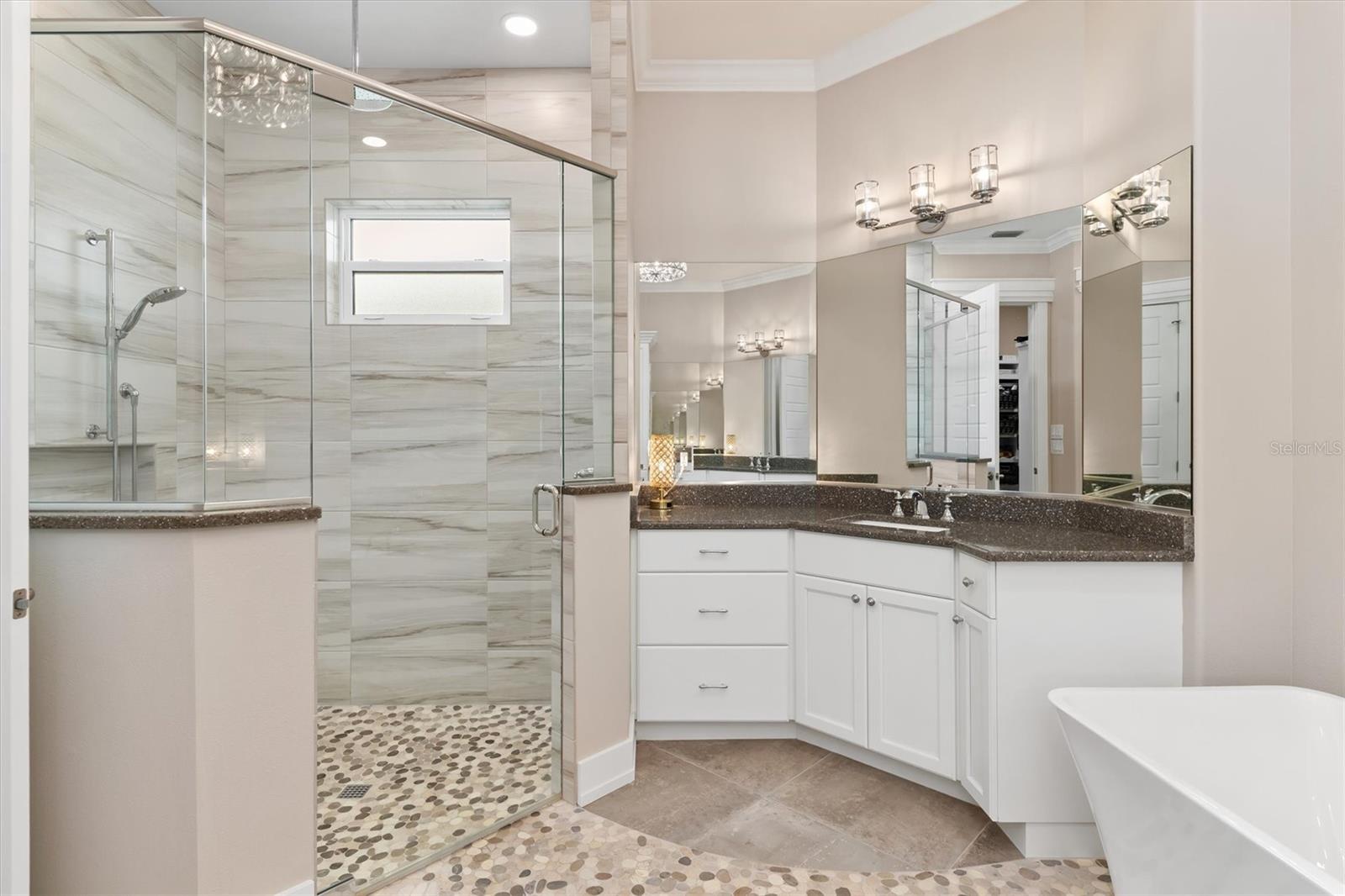 Image 30 of 68 For 15650 Meacham Circle