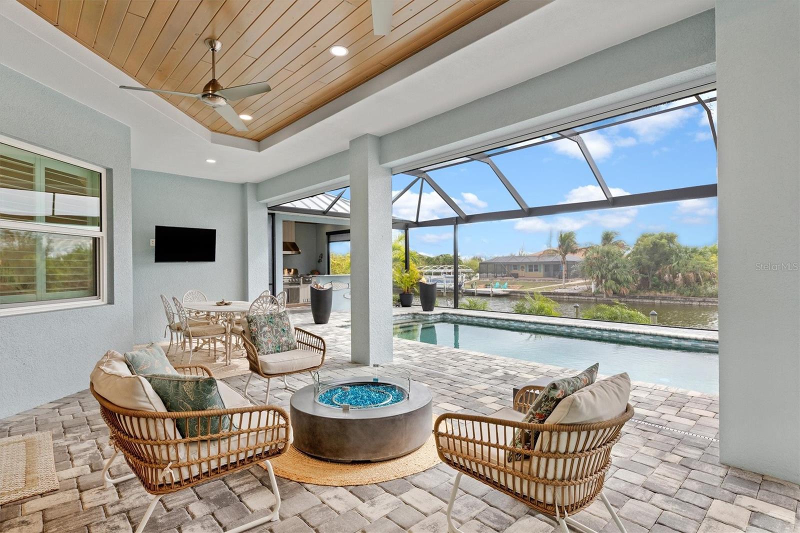 Image 43 of 68 For 15650 Meacham Circle