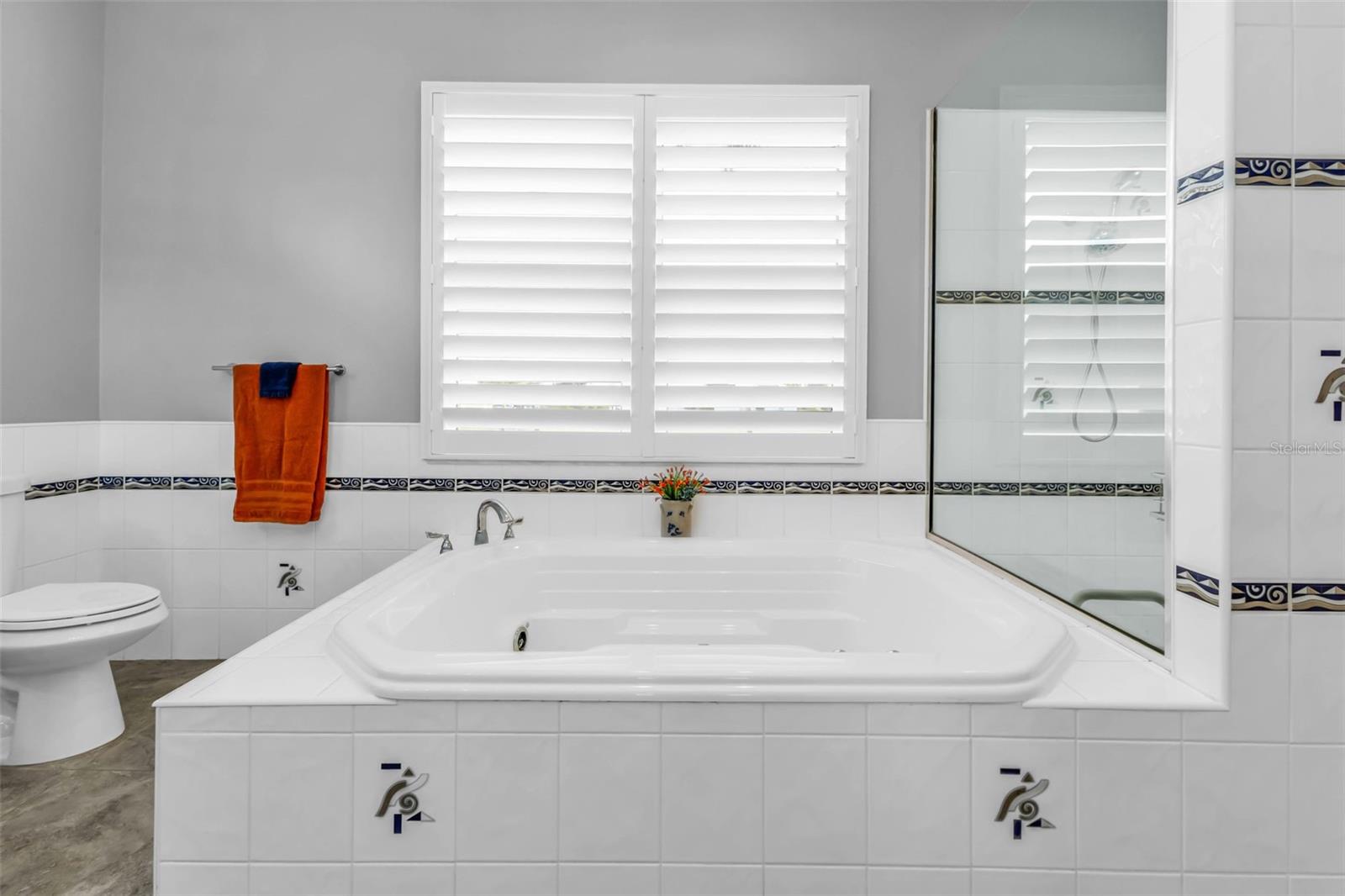 Image 30 of 90 For 3691 Whippoorwill Boulevard