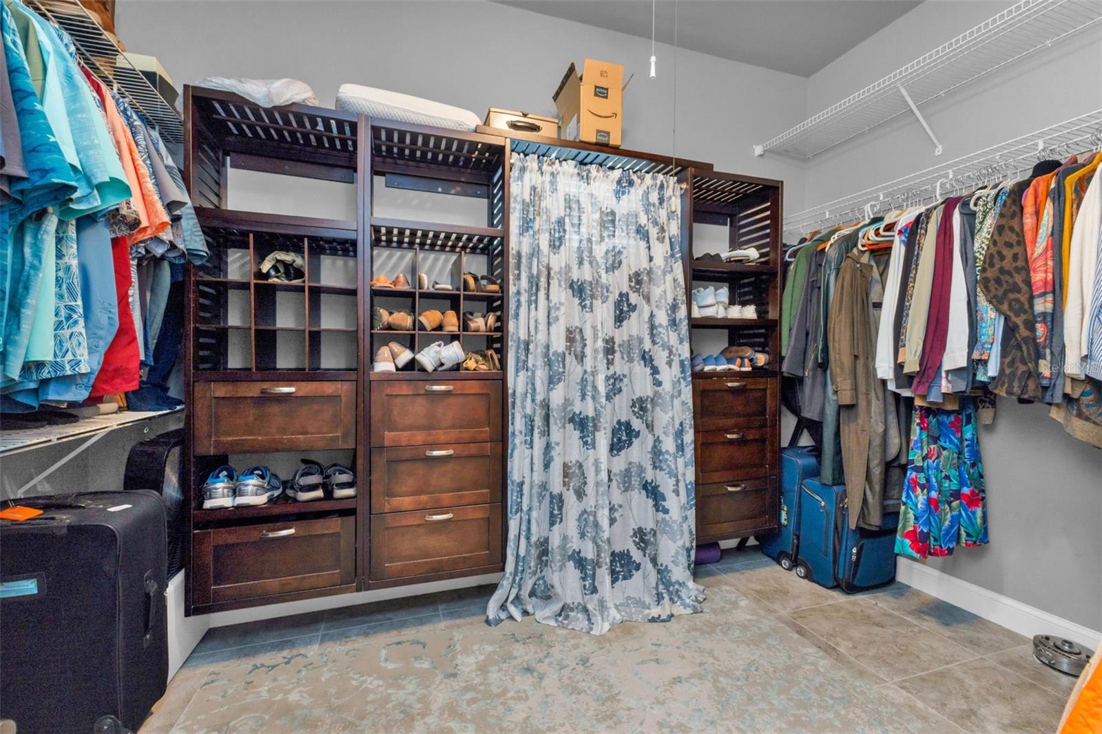 Image 34 of 90 For 3691 Whippoorwill Boulevard