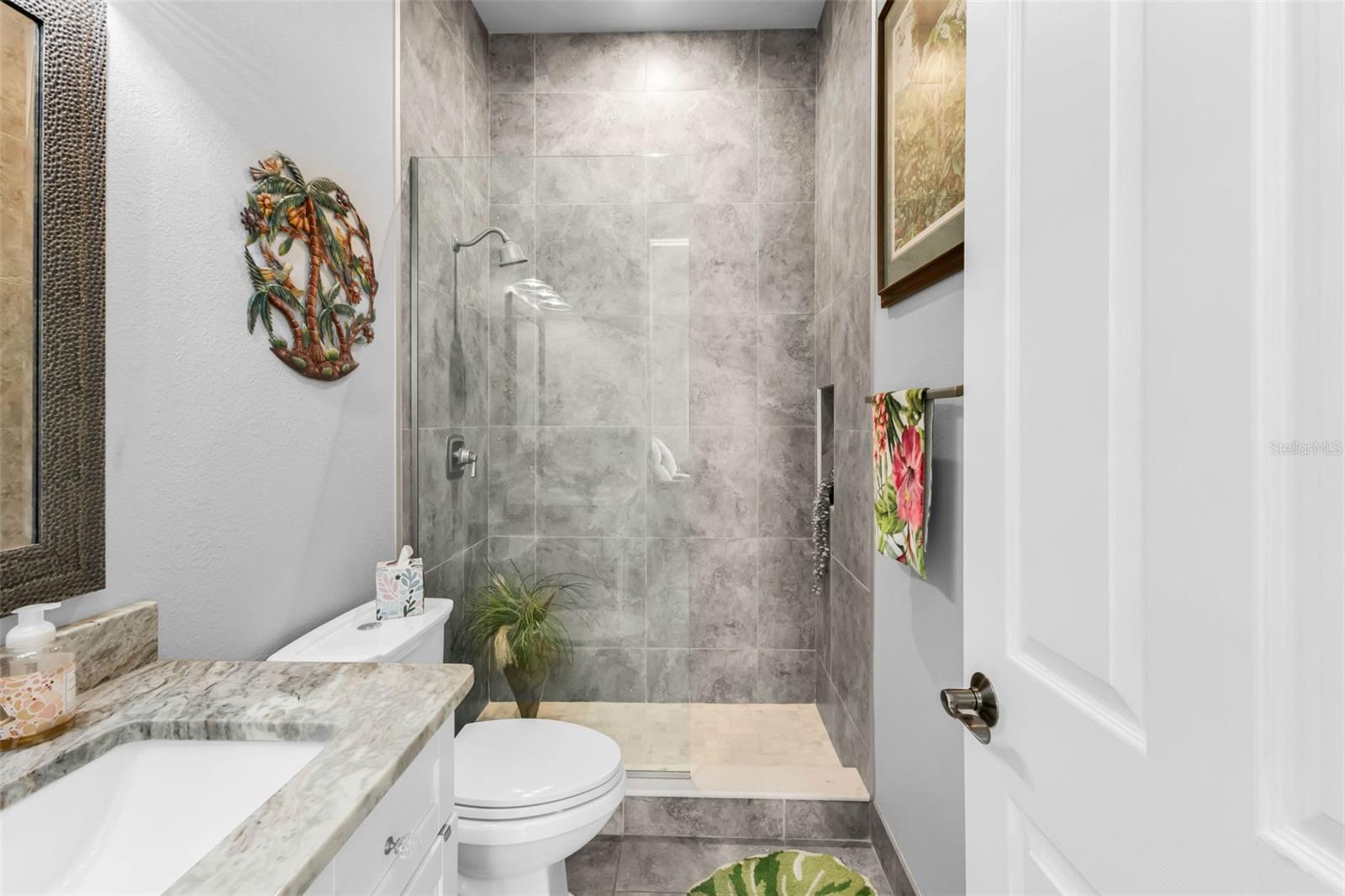 Image 41 of 90 For 3691 Whippoorwill Boulevard