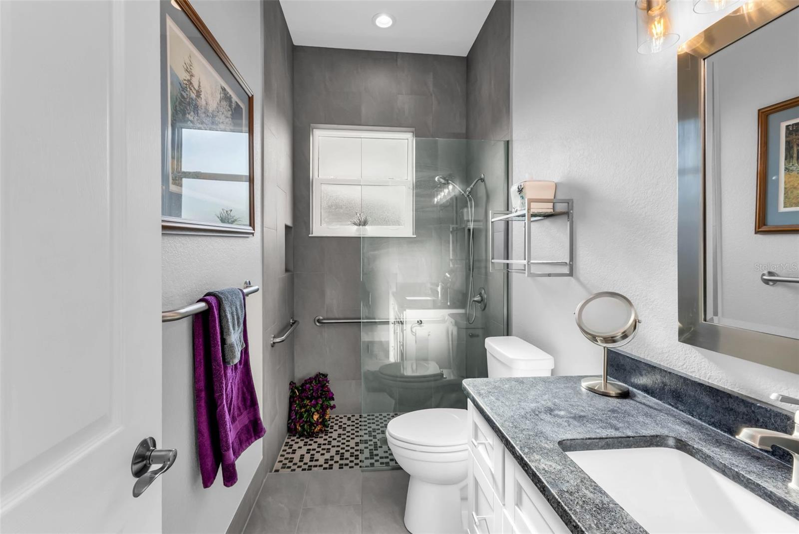 Image 43 of 90 For 3691 Whippoorwill Boulevard