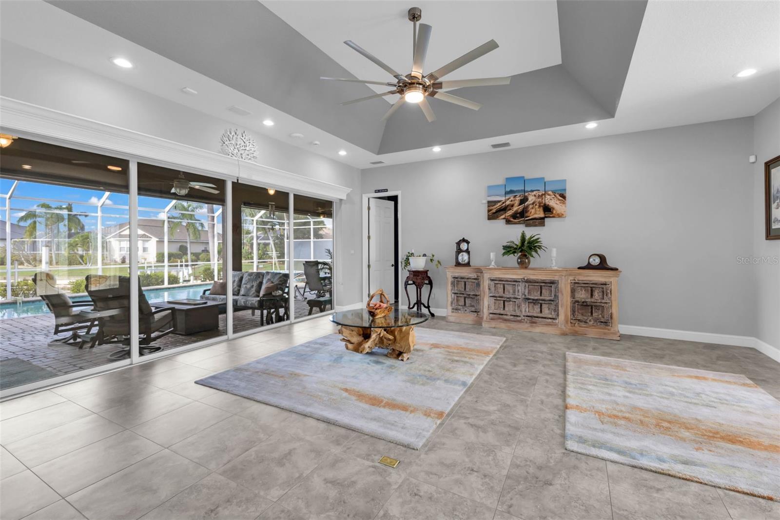 Image 9 of 90 For 3691 Whippoorwill Boulevard