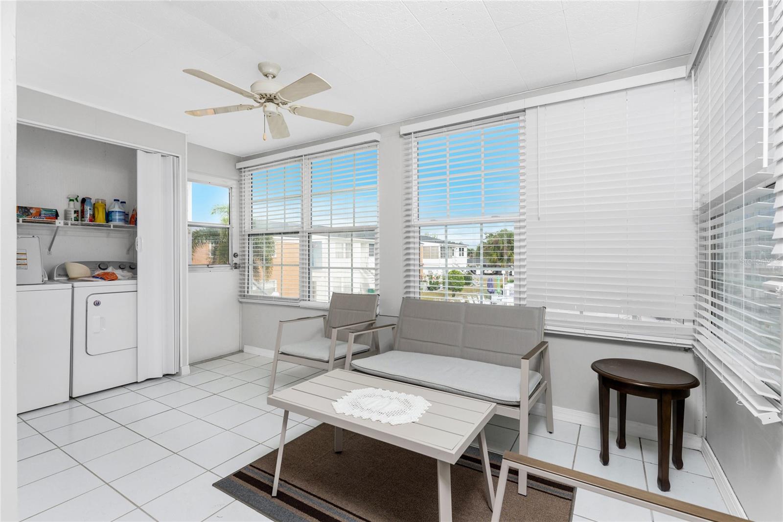 Image 12 of 38 For 4158 Tamiami Trail S8