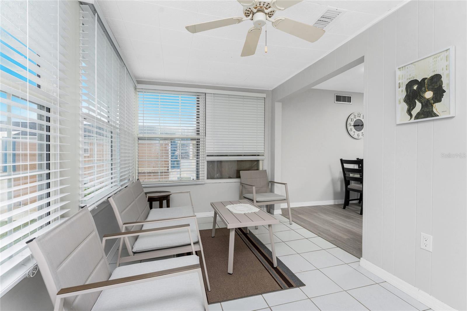 Image 16 of 38 For 4158 Tamiami Trail S8