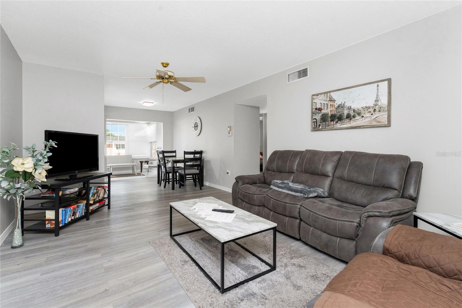 Image 7 of 38 For 4158 Tamiami Trail S8