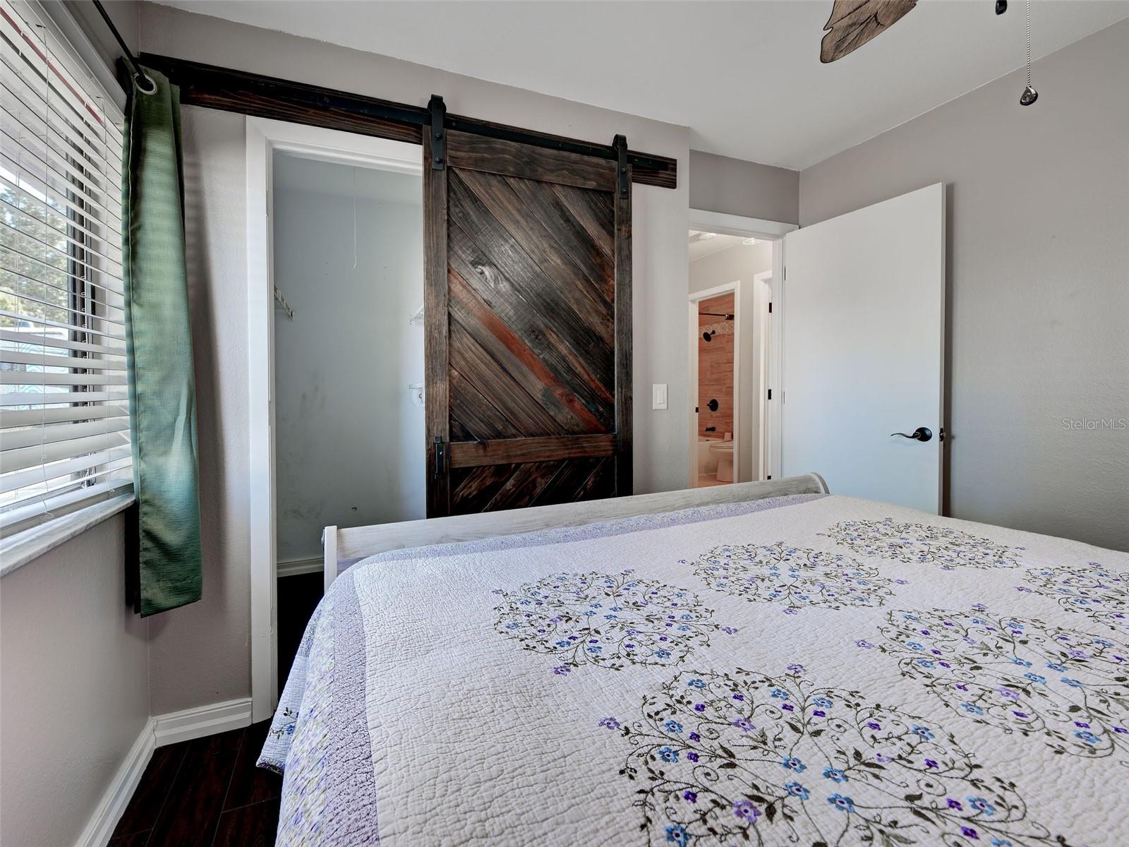 Image 19 of 40 For 5815 Spearman Circle