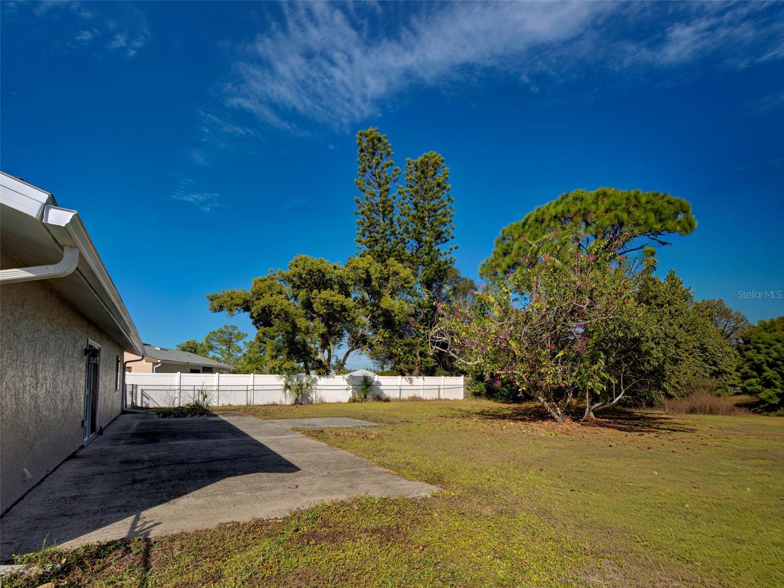 Image 30 of 40 For 5815 Spearman Circle