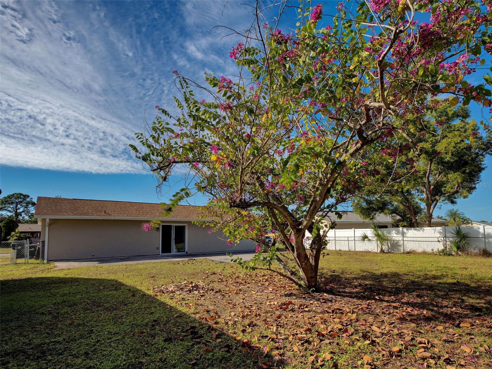 Image 35 of 40 For 5815 Spearman Circle