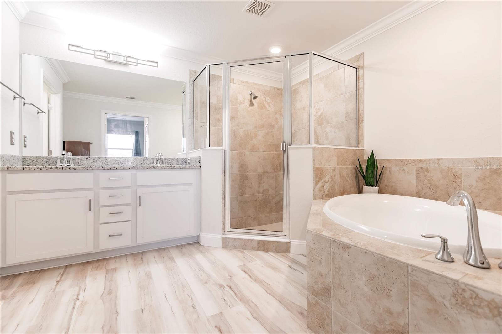 Image 22 of 49 For 14009 Black Beauty Drive 212