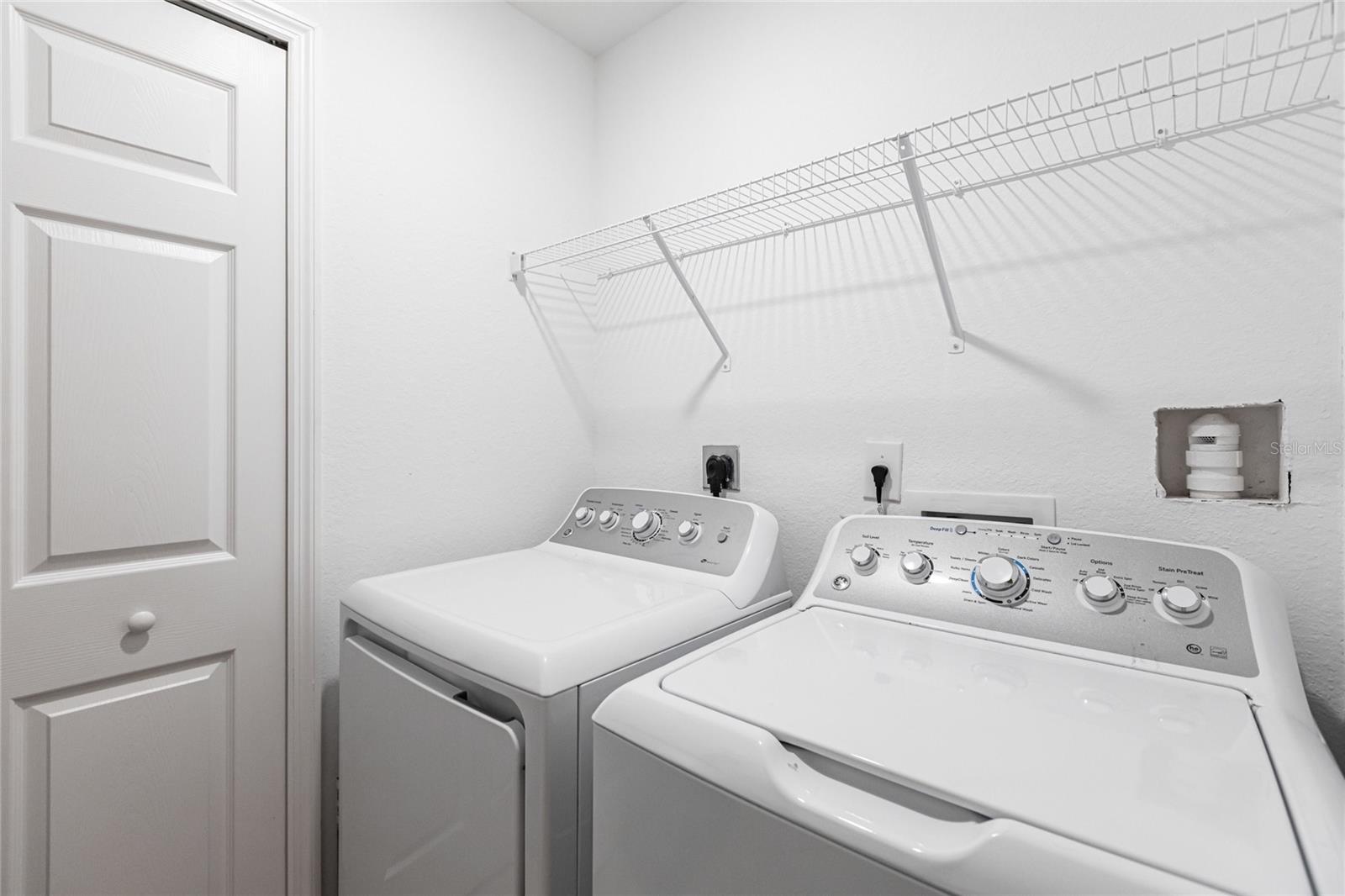 Image 43 of 49 For 14009 Black Beauty Drive 212