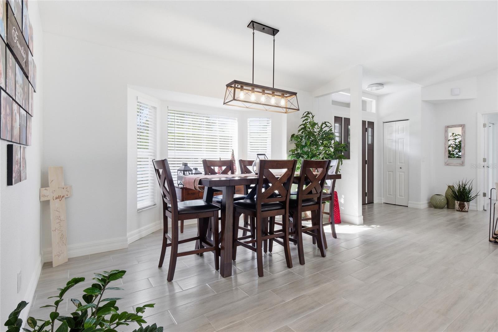 Image 10 of 37 For 5986 Ponce De Leon Boulevard