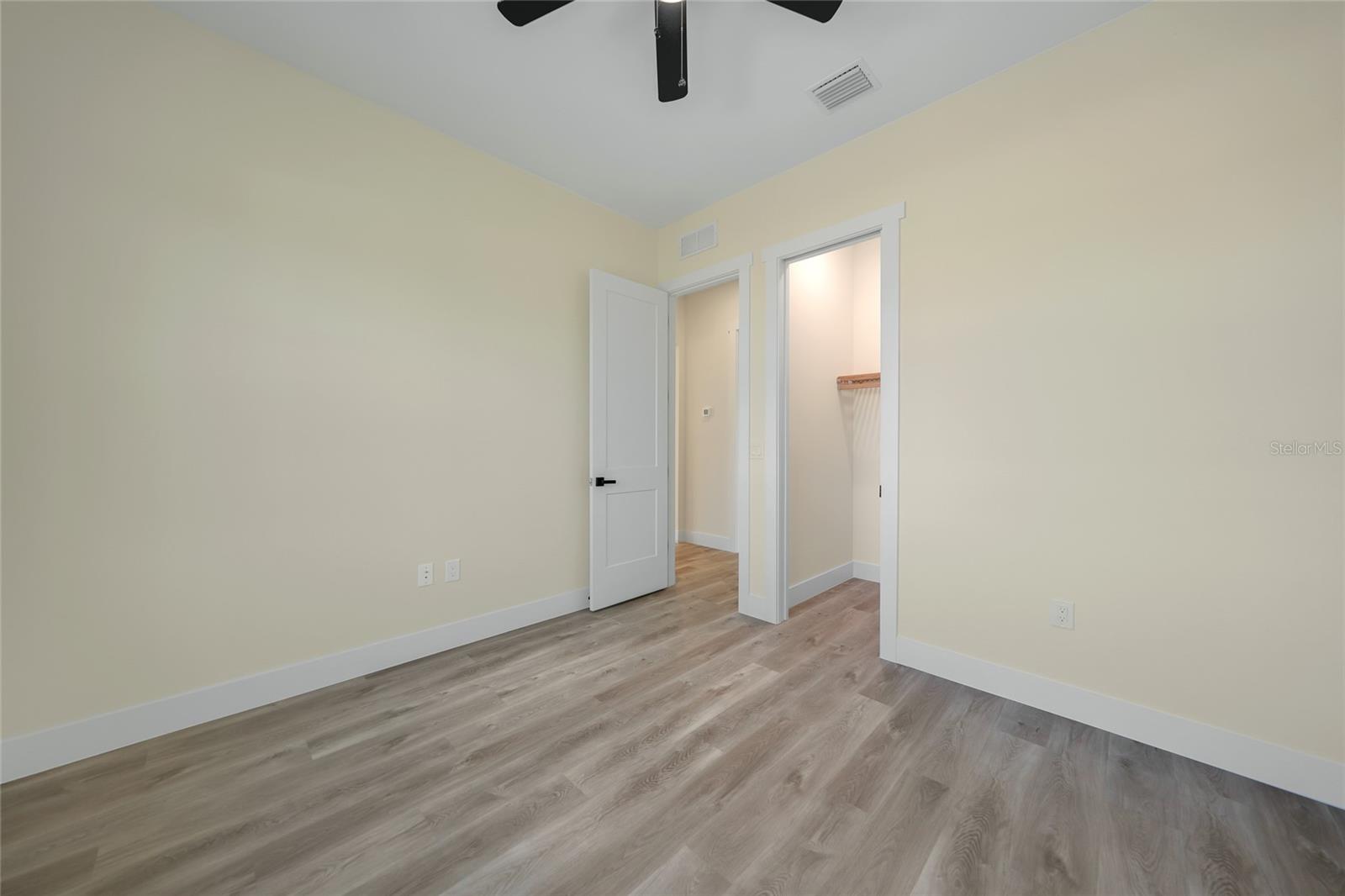 Image 24 of 38 For 3405 8th Terrace