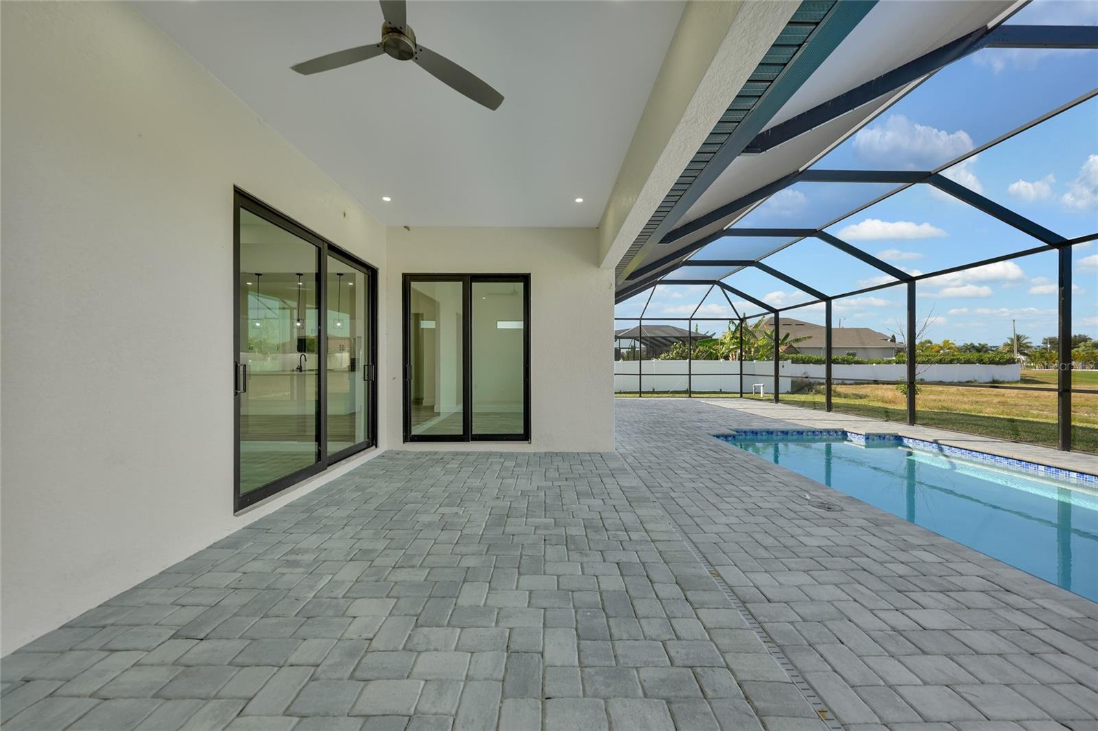 Image 29 of 38 For 3405 8th Terrace