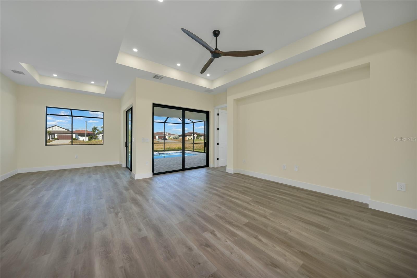 Image 8 of 38 For 3405 8th Terrace