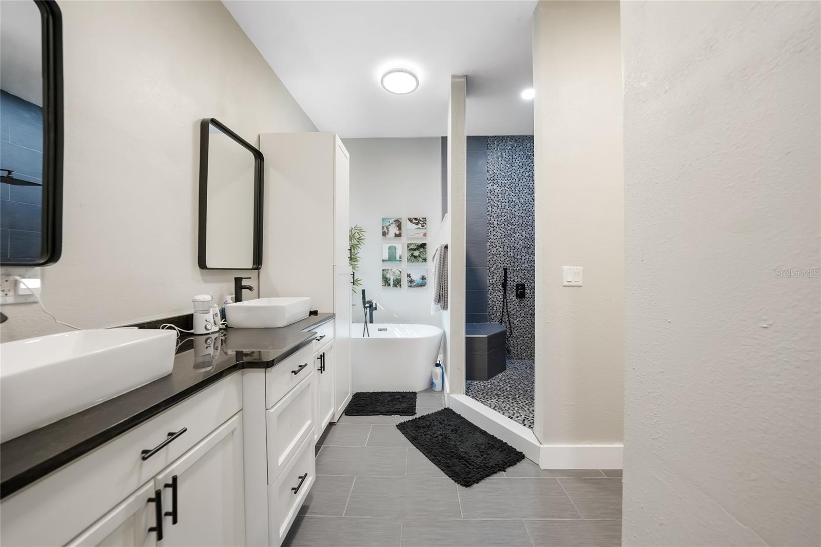 Image 19 of 46 For 38 Holloman Street