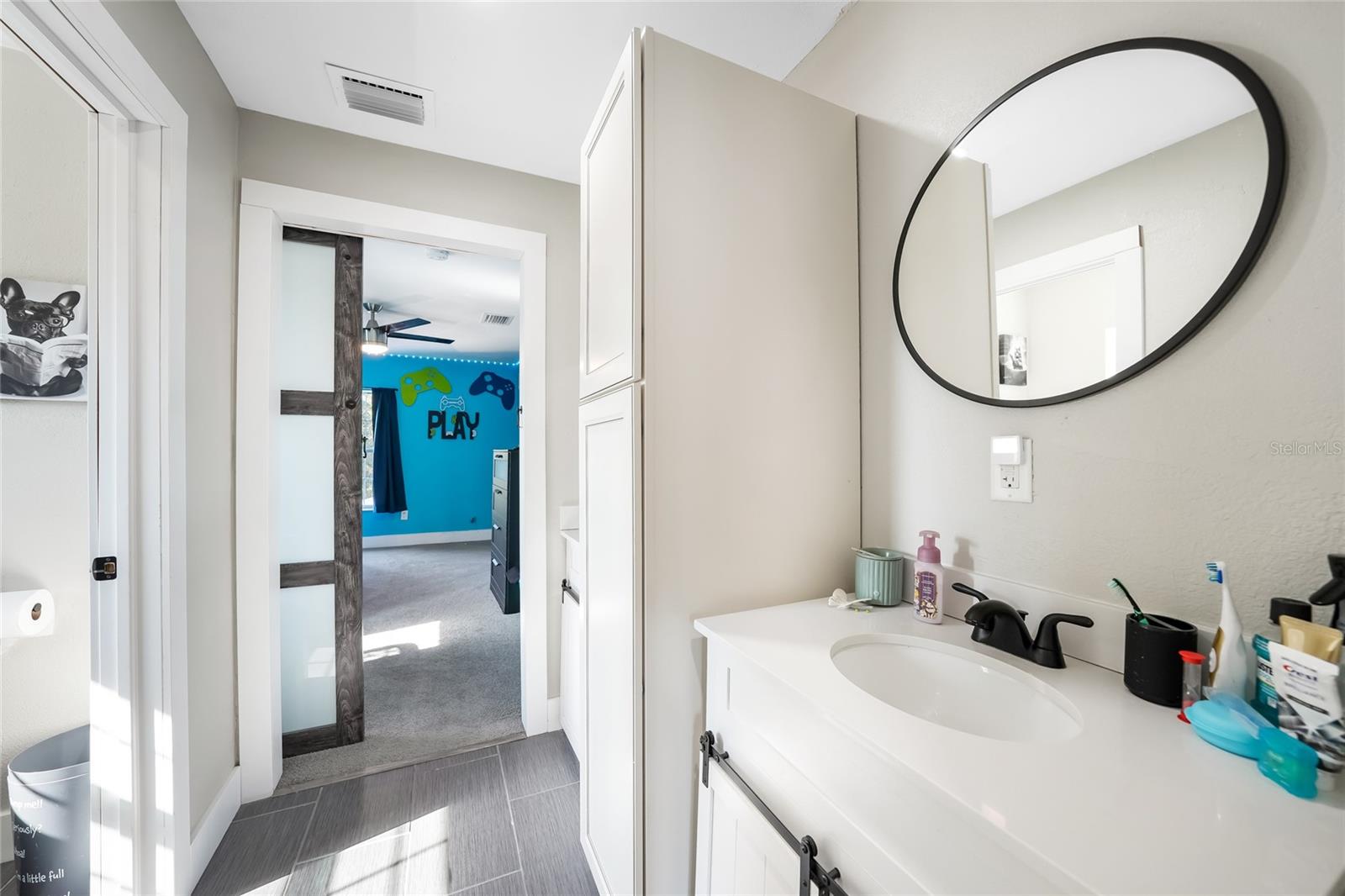 Image 34 of 46 For 38 Holloman Street