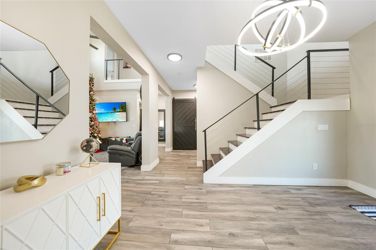 Image 7 of 46 For 38 Holloman Street