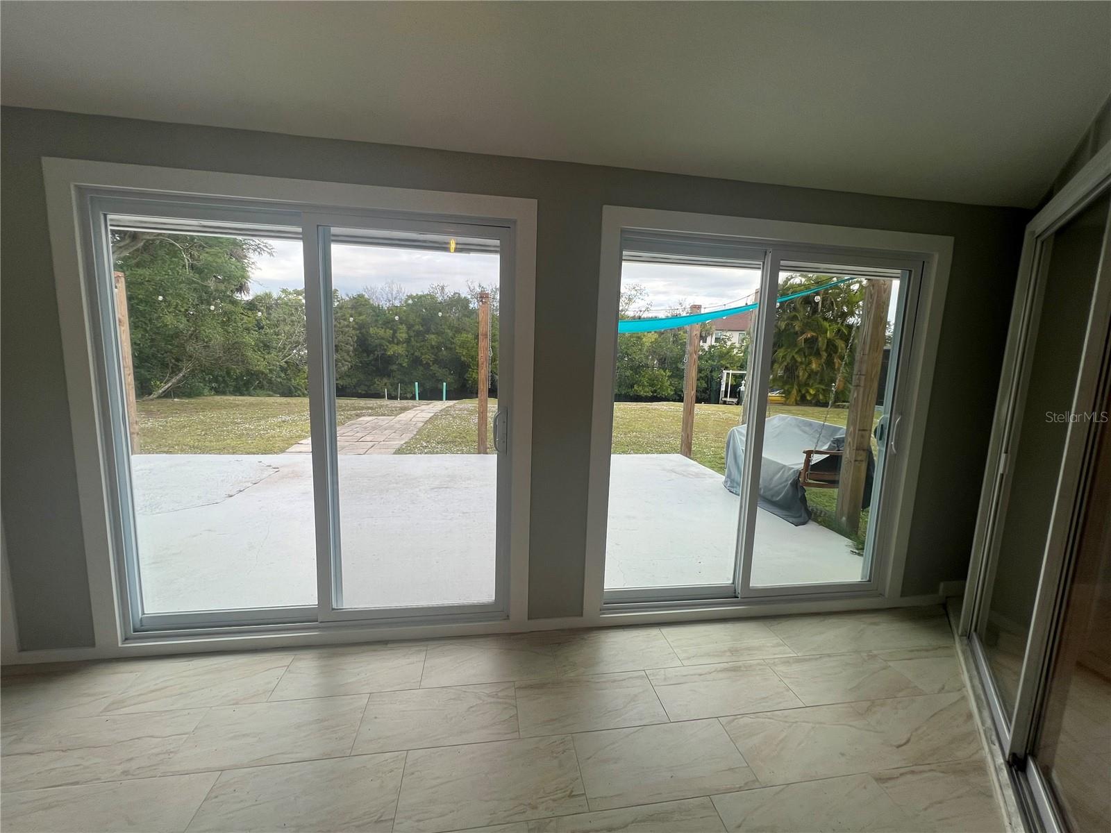 Image 28 of 37 For 129 Northshore Terrace