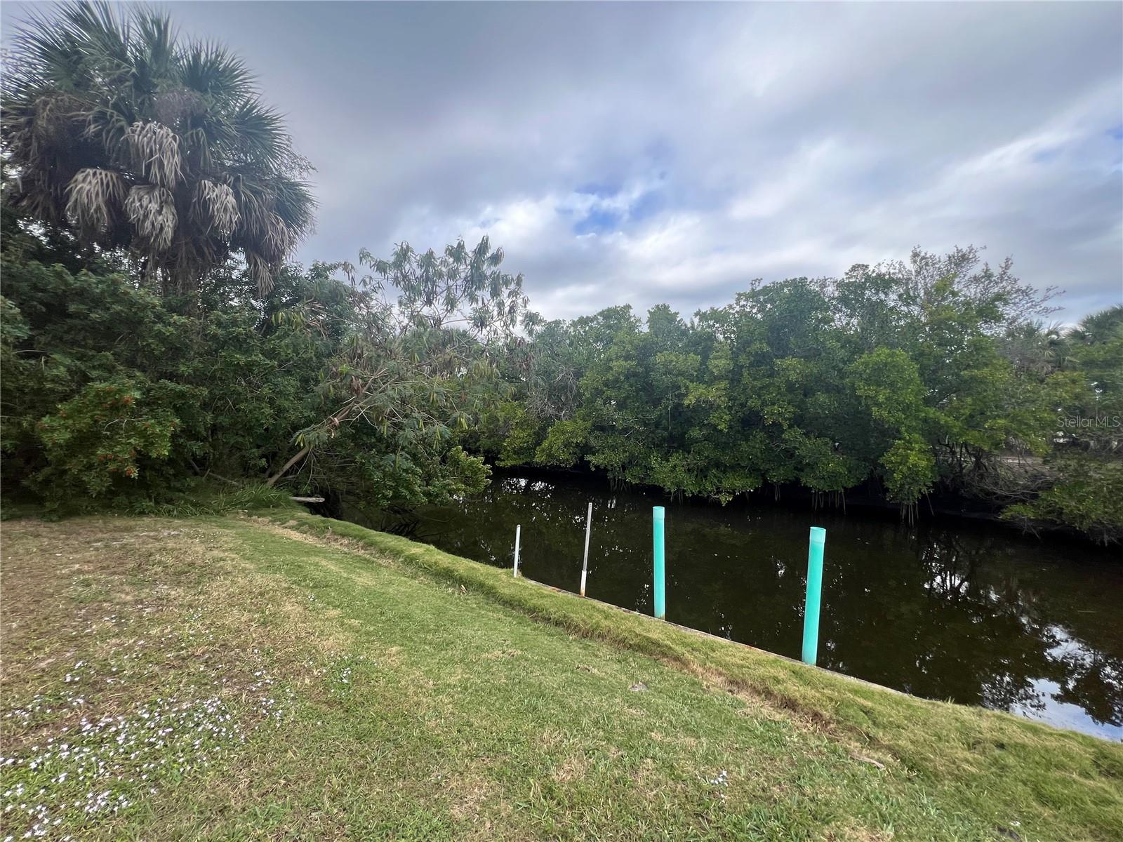 Image 34 of 37 For 129 Northshore Terrace