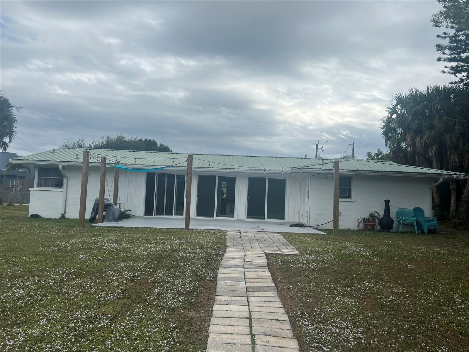 Image 35 of 37 For 129 Northshore Terrace