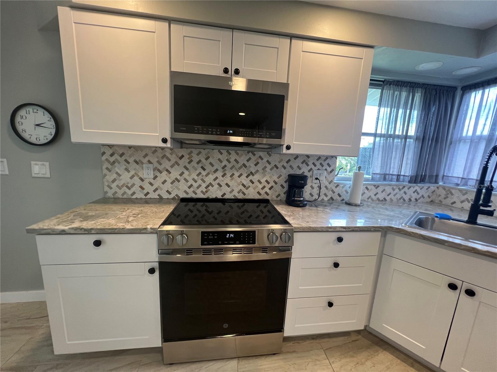 Image 8 of 37 For 129 Northshore Terrace