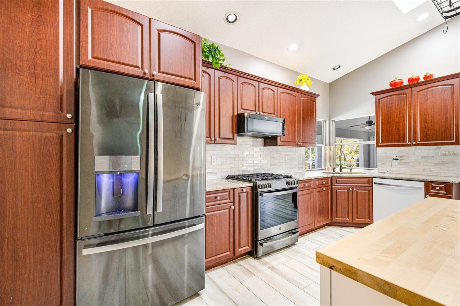 Image 11 of 55 For 28522 Coco Palm Drive