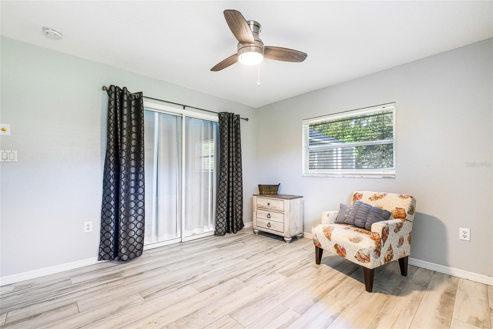 Image 15 of 55 For 28522 Coco Palm Drive