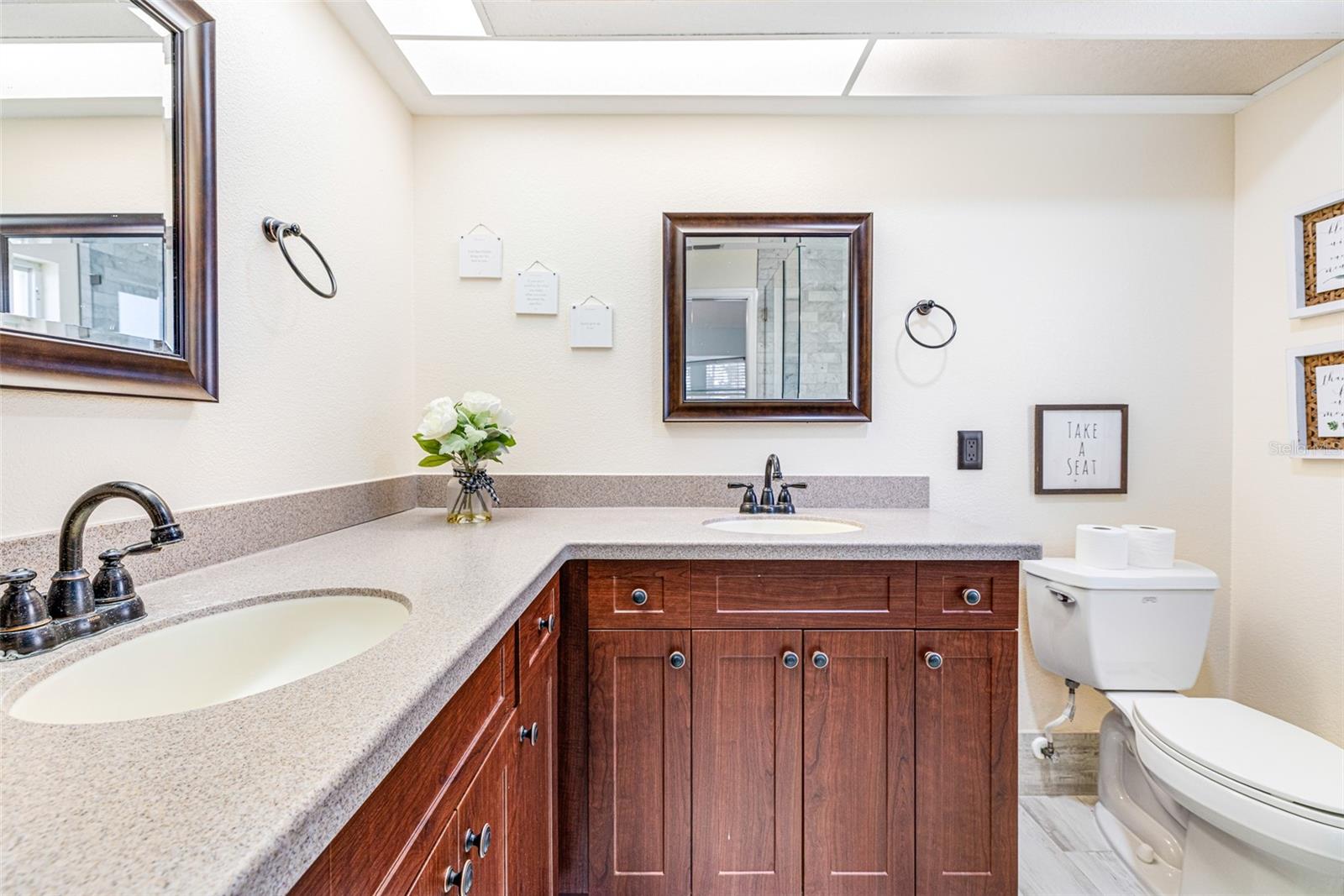 Image 22 of 55 For 28522 Coco Palm Drive