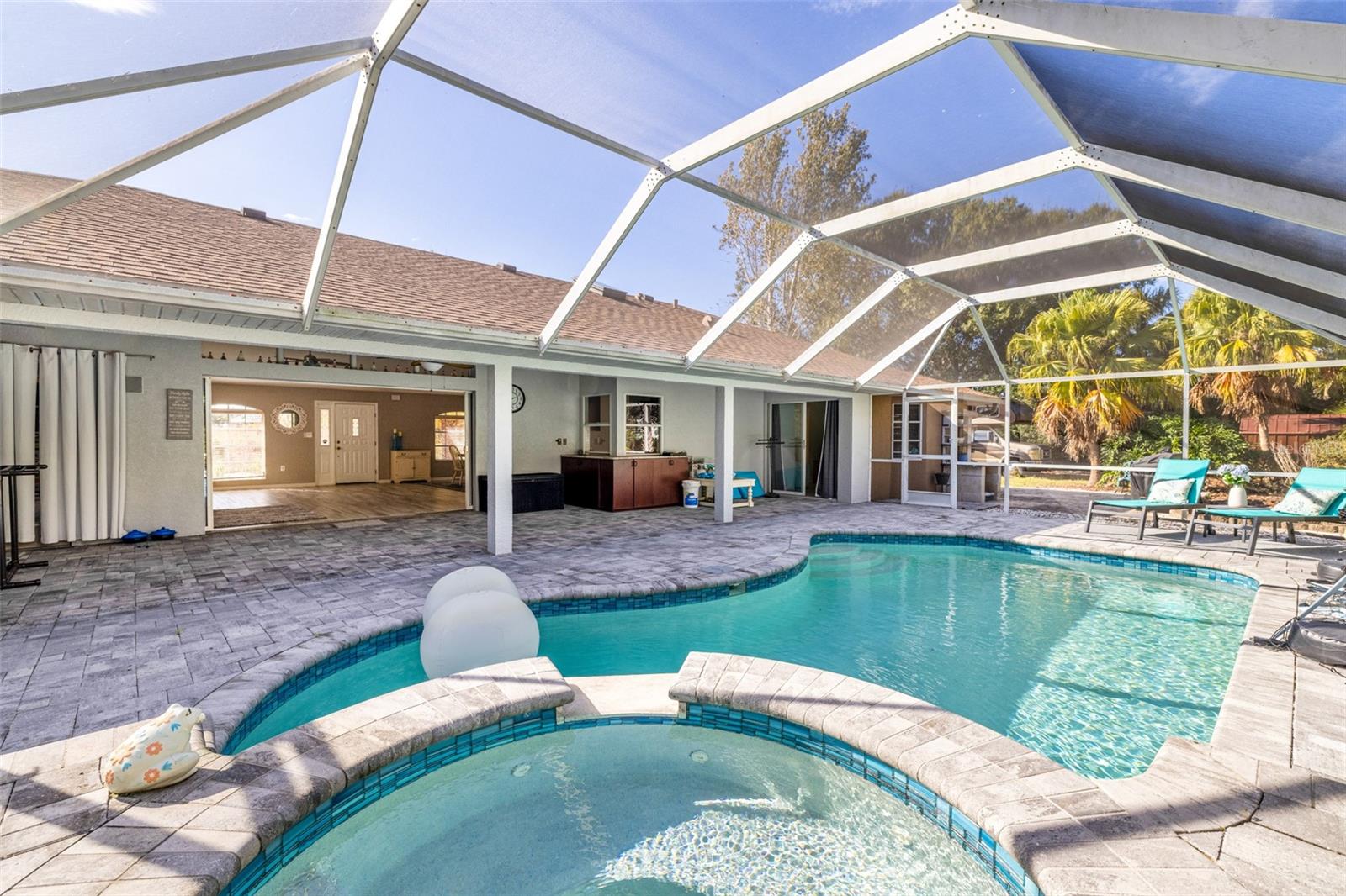 Image 30 of 55 For 28522 Coco Palm Drive