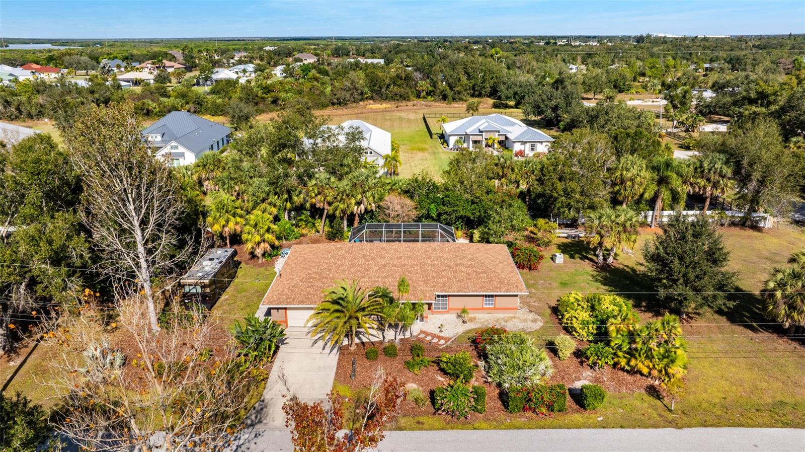 Image 37 of 55 For 28522 Coco Palm Drive