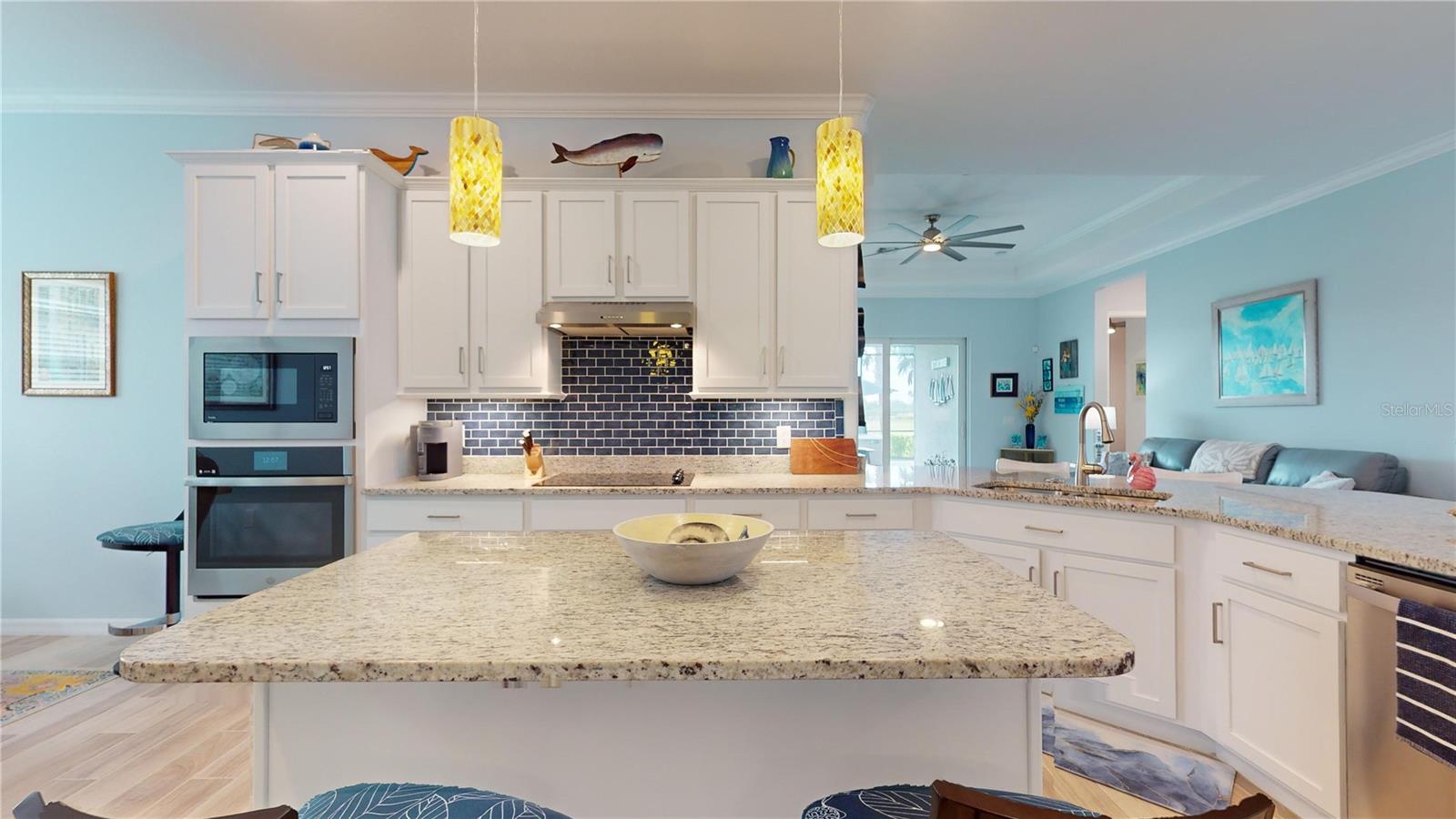 Image 7 of 61 For 25073 Golden Fern Drive