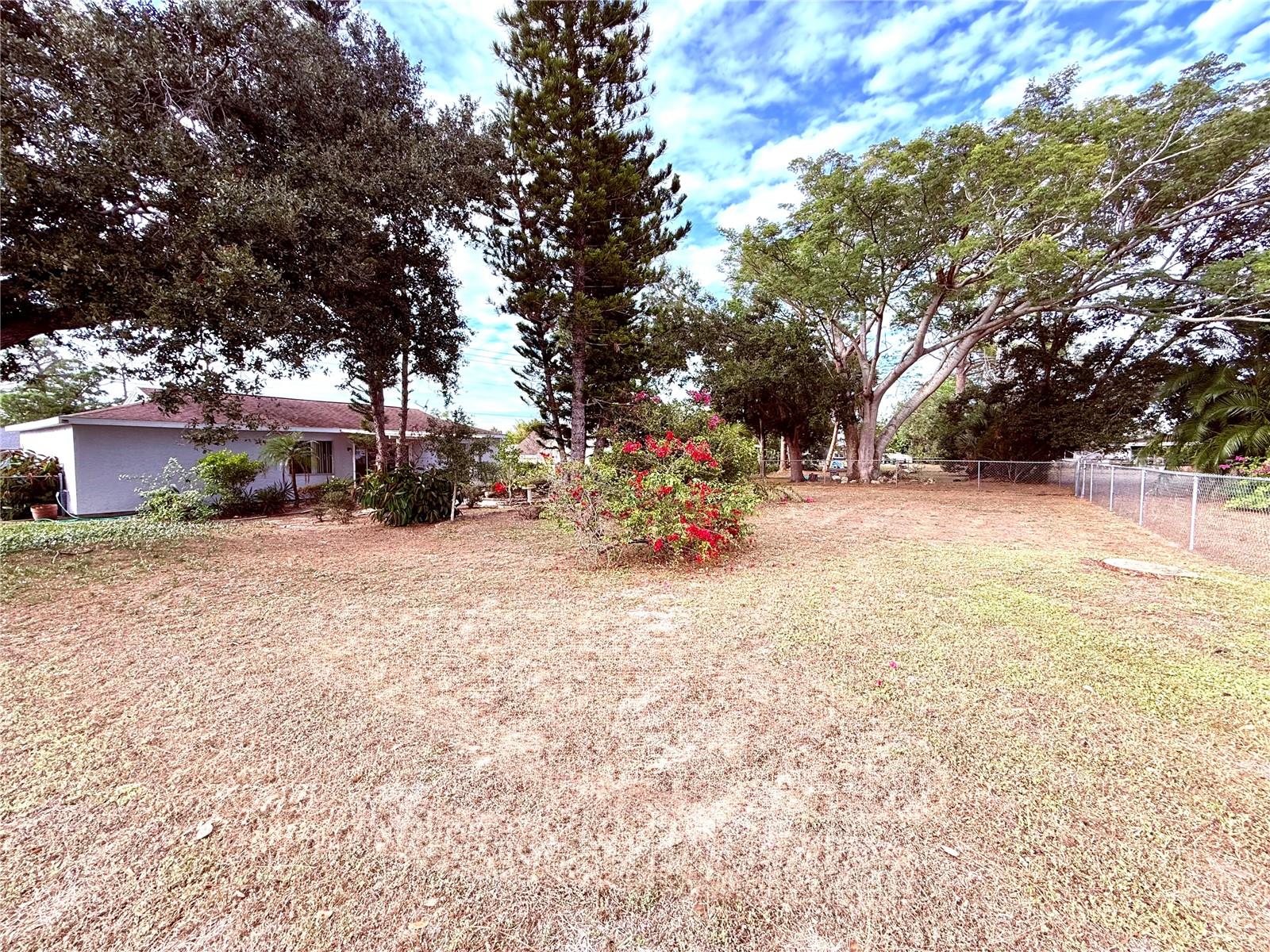 Image 18 of 19 For 3600 Pan American Boulevard