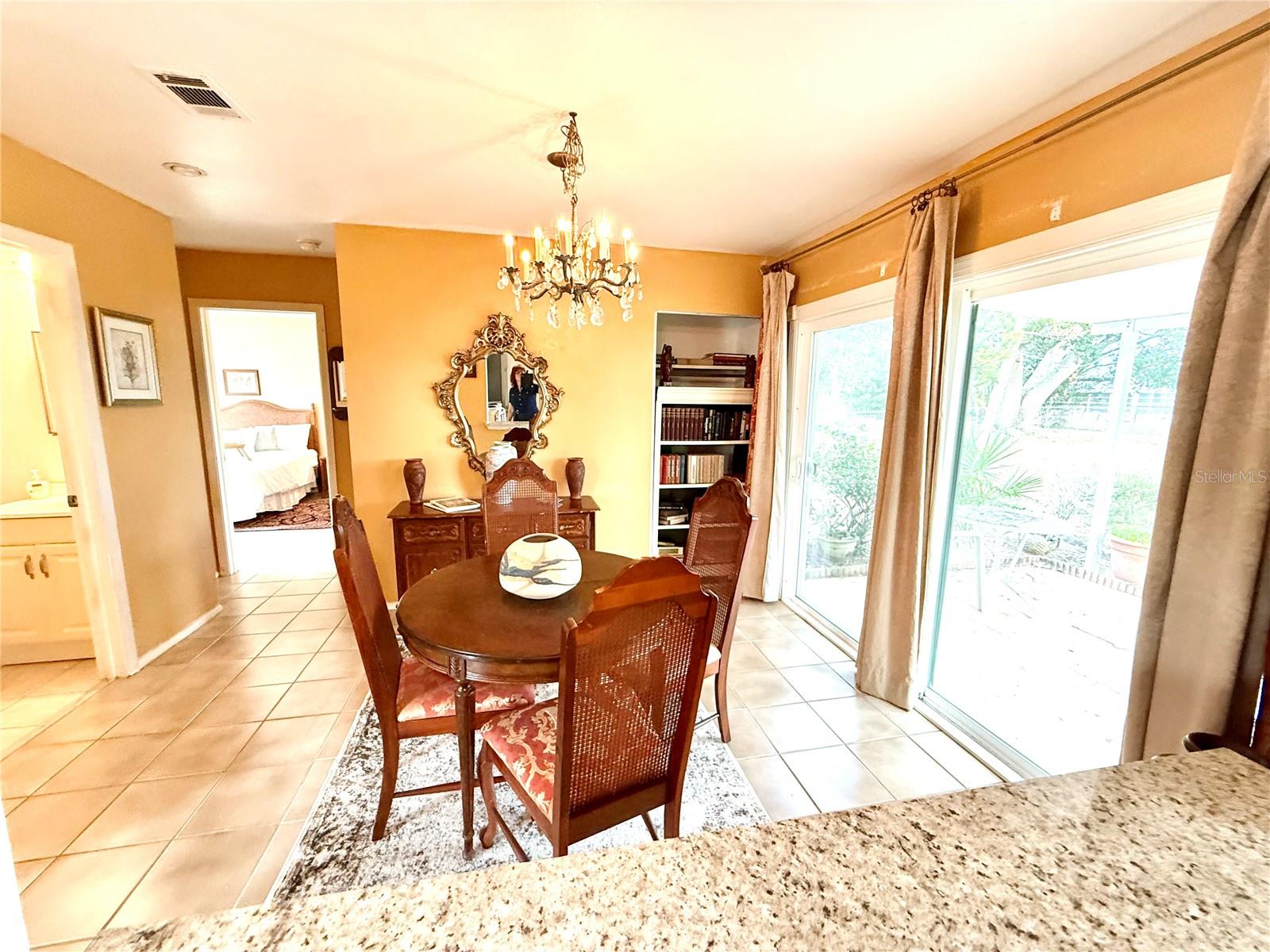 Image 6 of 19 For 3600 Pan American Boulevard