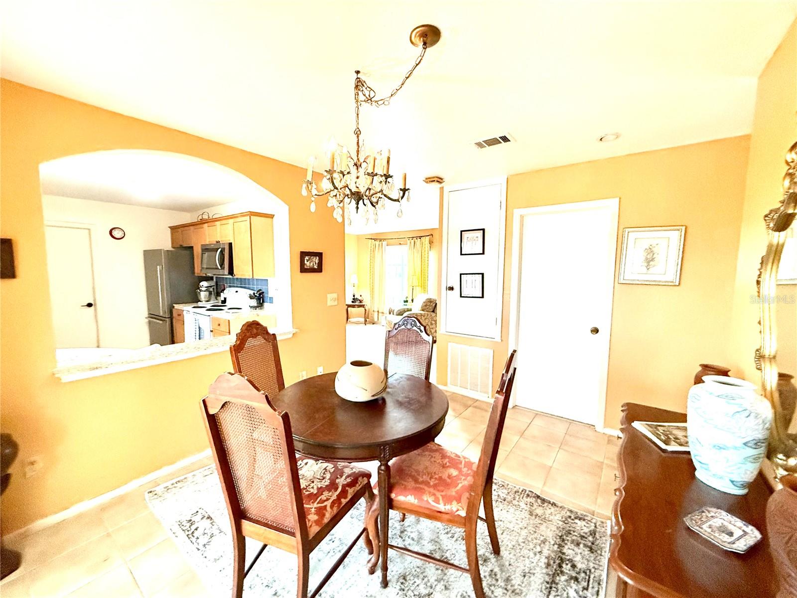 Image 8 of 19 For 3600 Pan American Boulevard