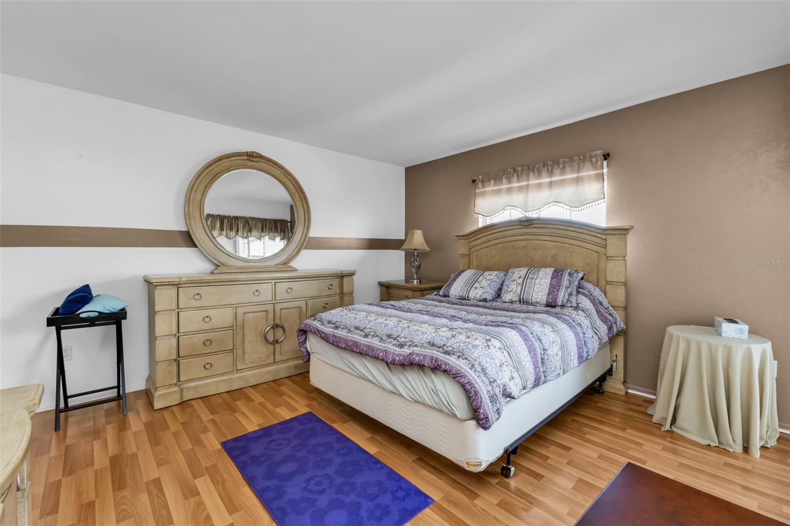 Image 16 of 47 For 3310 Loveland Boulevard 1406