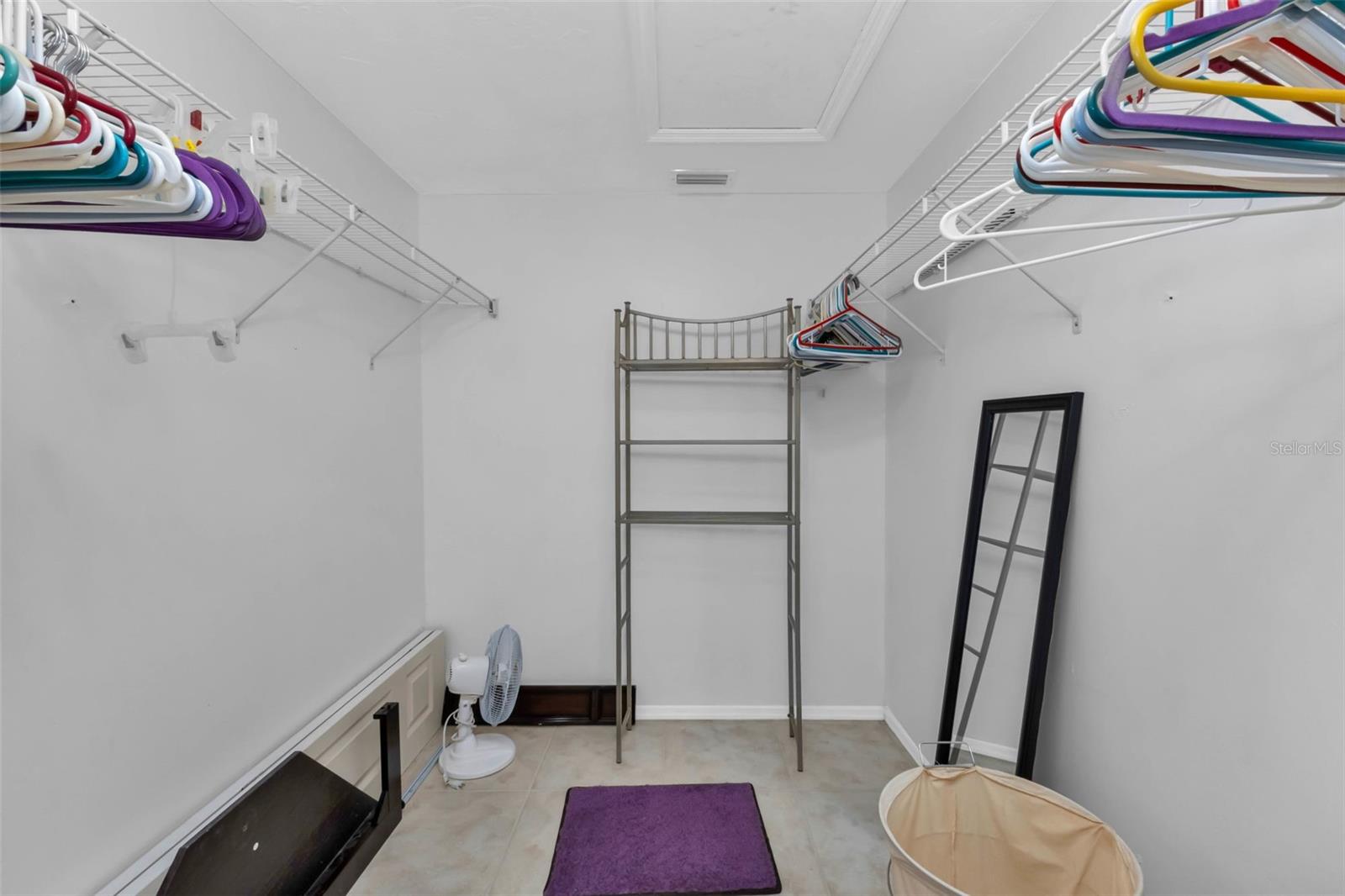 Image 19 of 47 For 3310 Loveland Boulevard 1406