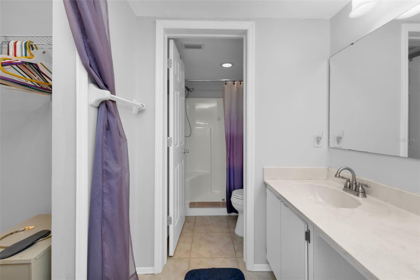 Image 21 of 47 For 3310 Loveland Boulevard 1406